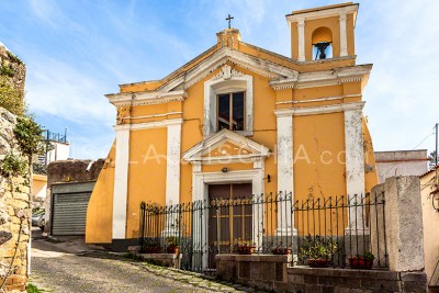 Chiesa della Madonna del Carmine Barano d'Ischia