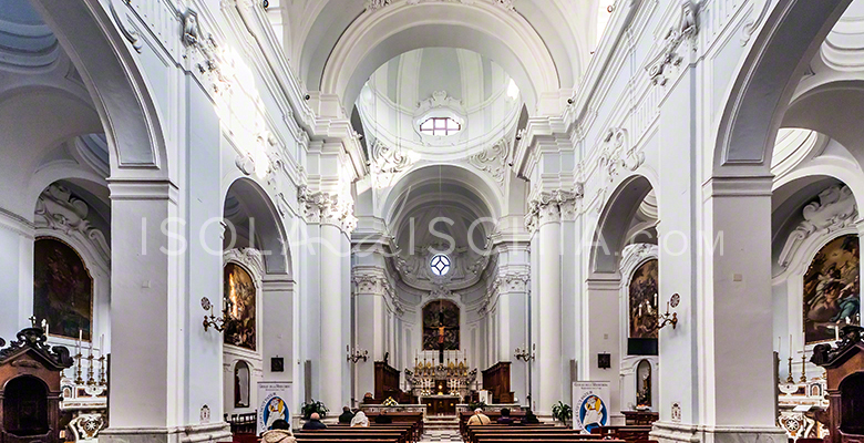 interni-cattedrale-dell-assunta