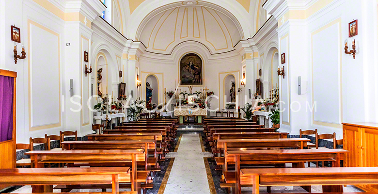 interno-chiesa-san-michele-arcangelo