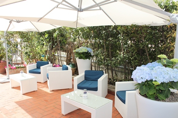 Esterni dell'Hotel Letizia