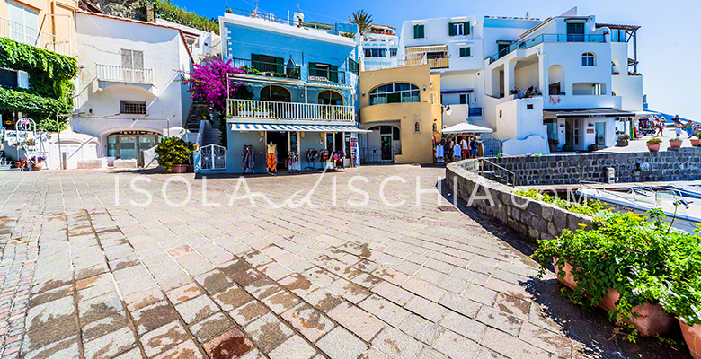 negozi-sant-angelo-piazzetta