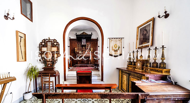 Interni della casa di San Giovan Giuseppe della Croce a Ischia Ponte